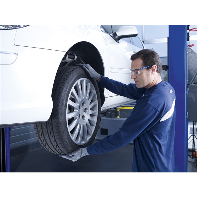 Permutation des roues avant et arrière pour les véhicule